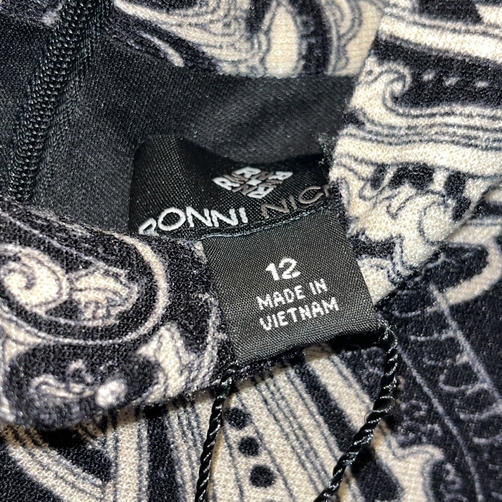 Ronnie Nicole Women's Dress Long Sleeve Sz 12 Black & Taupe Paisley Lined NWT - Picture 10 of 12